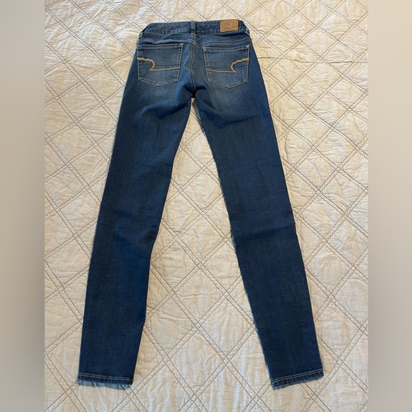 American Eagle Dark Wash Jeans Super Super Stretch Skinny Jegging in Size 0 Long - Picture 3 of 4